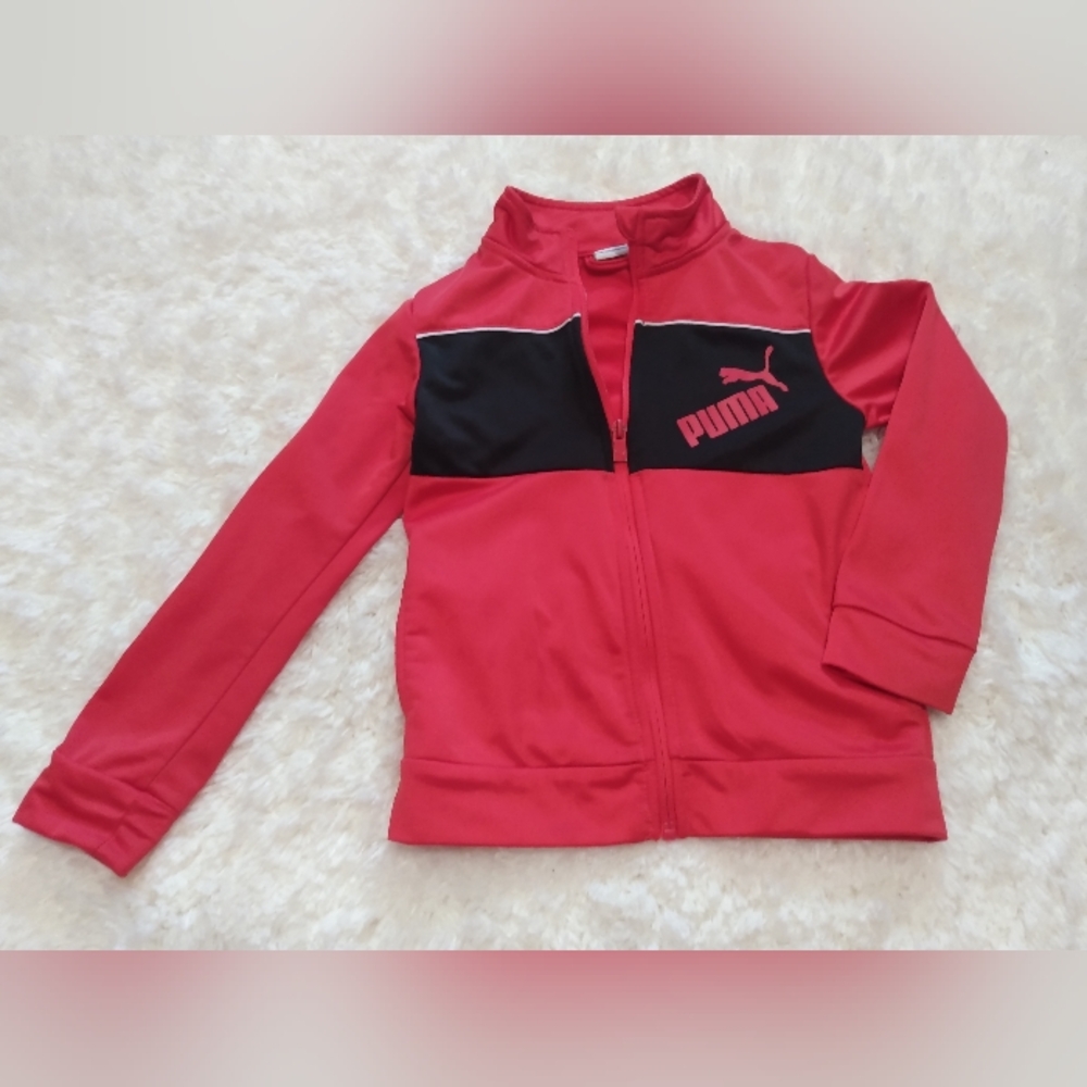 Puma boys size 7 red and black full zip up jacket
